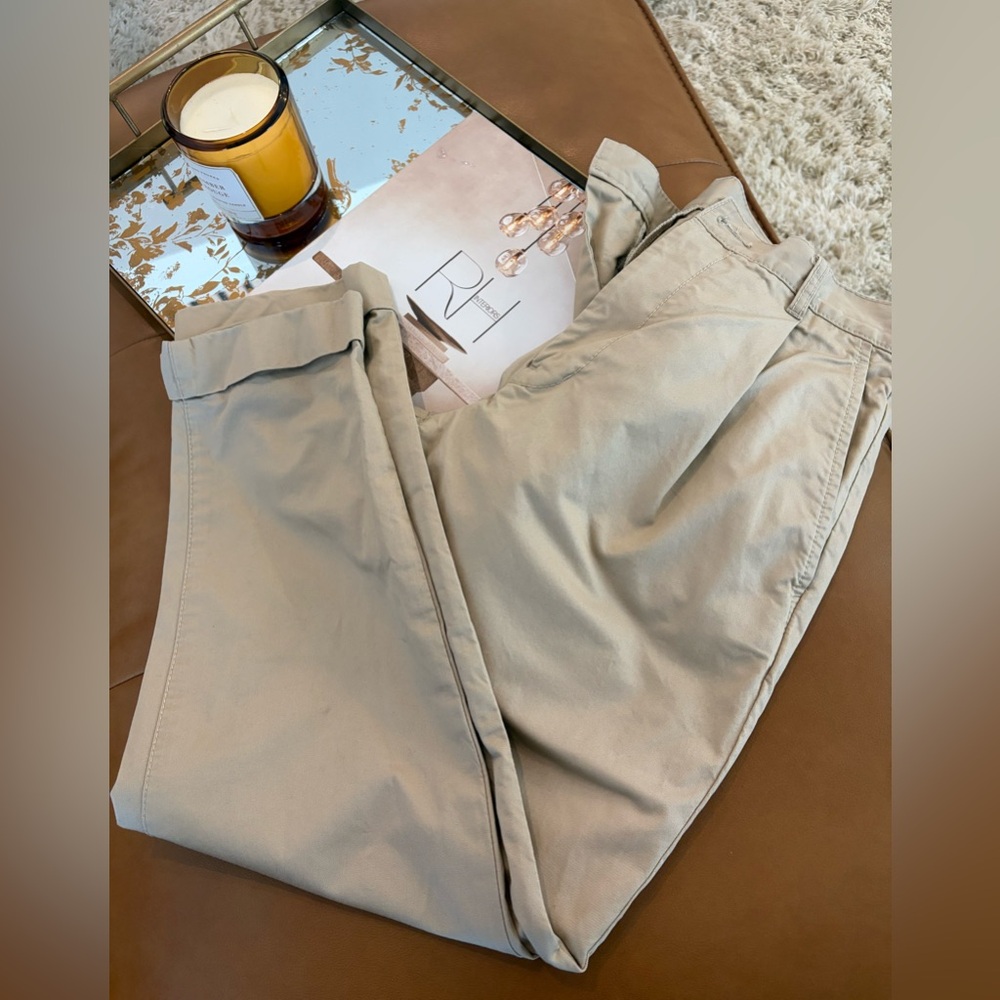 Single pleat men’s small Beams pant. Khaki. Wore once. Made in Japan